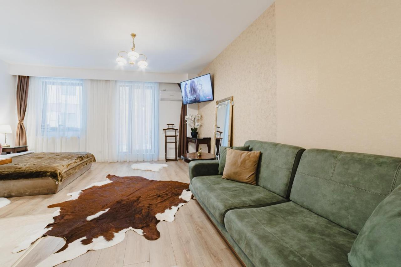 Seasons Atmosphere Studio Apartment Brasov Exterior photo
